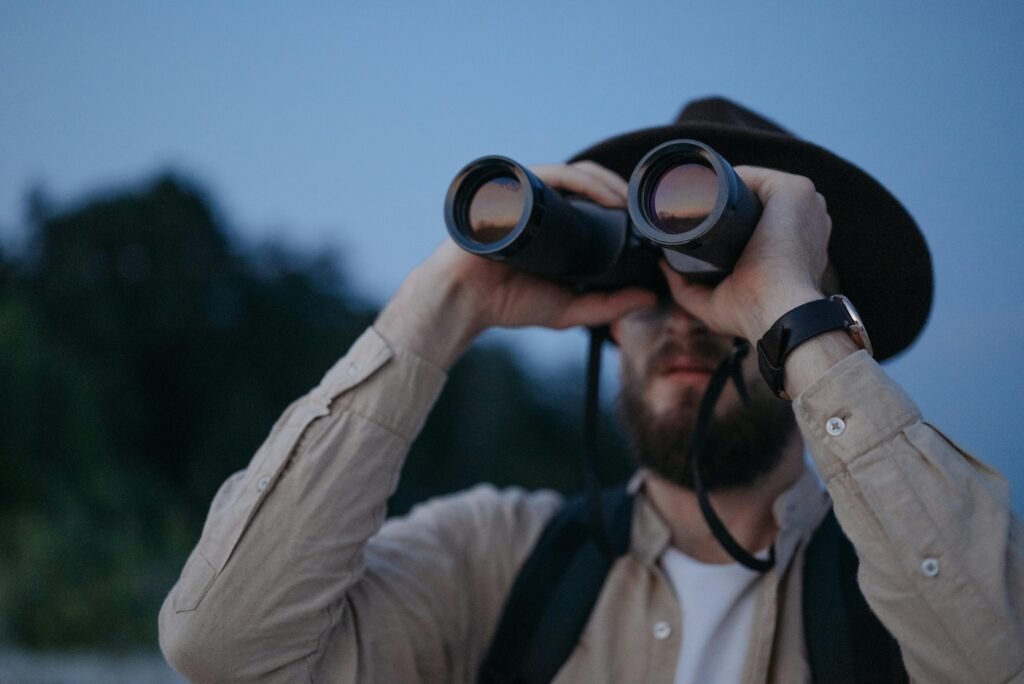 Surveiller concurrence campagne publicitaire réseaux sociaux- Hello Fox Communication Digitale